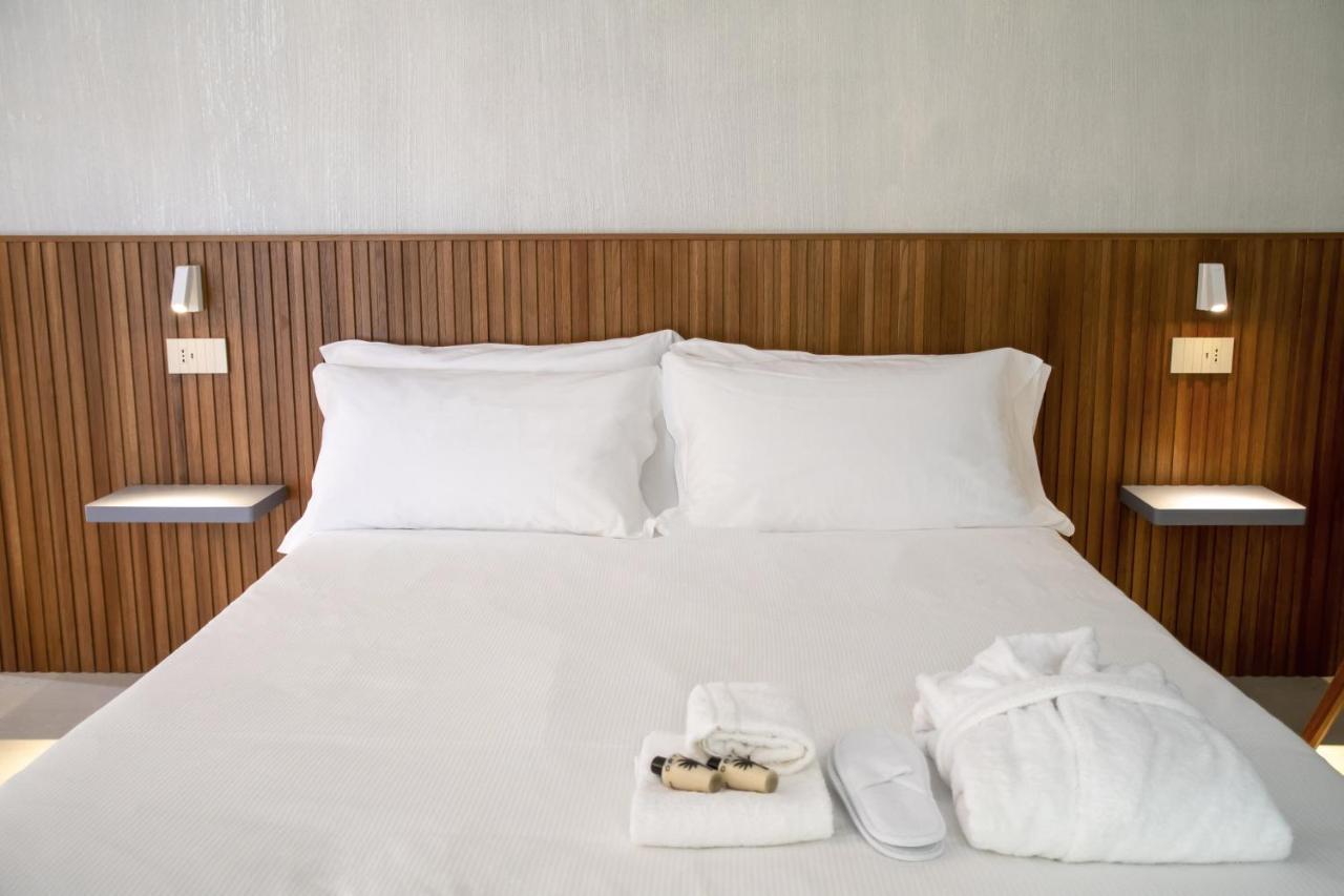 Villa D'Orville Luxury Suites Таормина Екстериор снимка